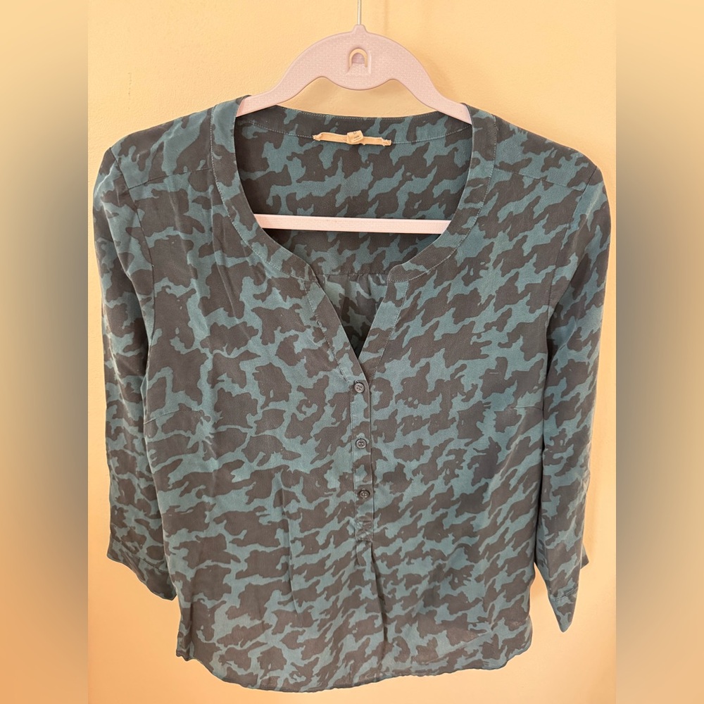 41 Hawthorn Teal and Black Camouflage Blouse